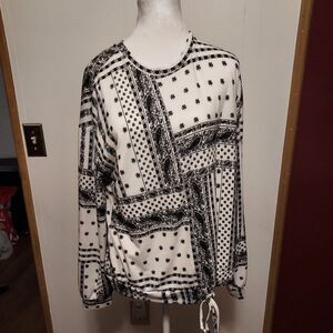 COMO VINTAGE  size XL  VGC  22in arm pit to pit length 23  1/2